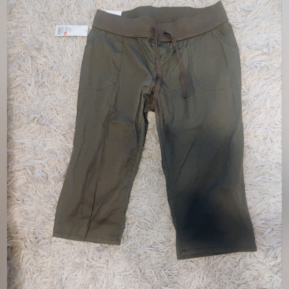 Liz lange Olive Maternity Cargo Pants SZ 10 NWT